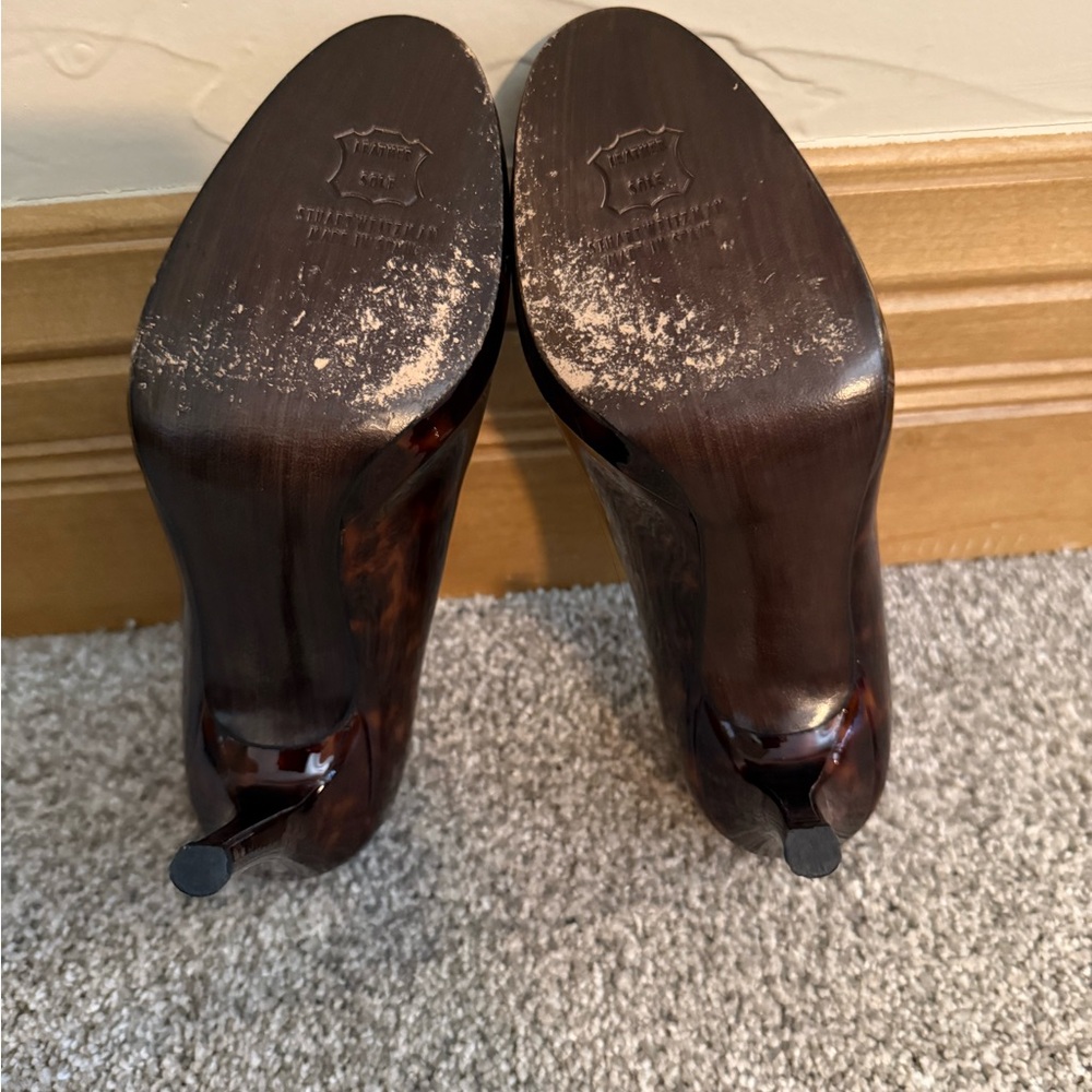 Stuart Weitzman Tortoise Shell Heels - Picture 2 of 13